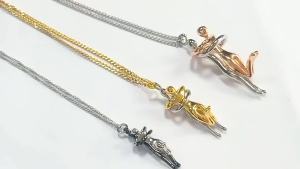 2025 Two-Tones Hug Necklace Detachable Mother And Child Pendant DIY Love Jewelry for Family Special Occasions