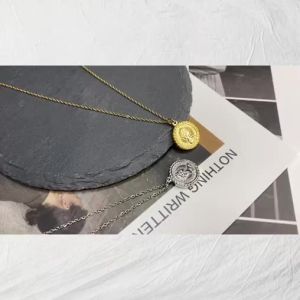 Stainless Steel Gold Silver Plated Queen Pendant Necklace Female Jewelry Gift for Women.AutoMaxion