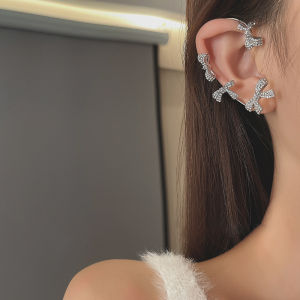 Shiny Zircon Butterfly Ear Clip for Women Sweet Silver Color Ear Cuff Vintage No Piercing Earring Wedding Party Jewelry