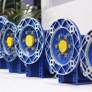 Hộp số giảm tốc shunda NMRV090