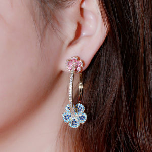 SEQUITO Luxury Micro Cubic Zirconia Gold Color Large Circle Round Hoop Earrings with Charm Flower Exquisite Jewelry Costume Accessories SE324