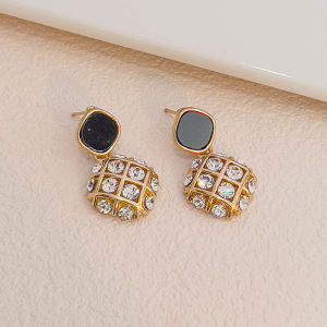Fashionable Ring Gift 仙光重工轻奢流行复古风几何形黑色耳坠耳环女N0958