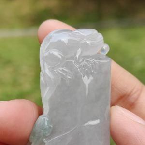 Semi Icy Lavender with green Natural Type A Jadeite Jade crafted with Bamboo and lizard as Pendant certificate weigh 43.34 grams measurement 64.3 * 30.5 * 10 mm (pendant196)