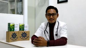 PAKET SOLUBET OBAT DIABETES AMPUH (solubet gymnelin buku panduan sehat) By SS JAYA GROUP