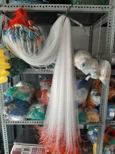 Jaring ikan siap pakai 3 lapis tinggi 2m panjang 25m jaring luar 5in 028 jaring dalam 1.75in 020