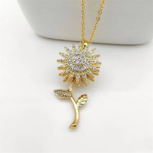 Double Layer Rotatable Sunflower Flower Necklace for Girls Versatile High-end Luxury Stainless Steel Gift