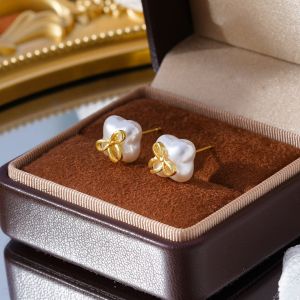 Fashionable Ring Gift 跨境轻奢高级感春夏珍珠耳钉爆款绝美耳环蝴蝶结简约百搭气质耳饰