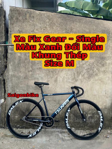 Xe Đạp Thể Thao Fix Gear Và Single Tsunami Xanh Đổi Màu Bản Khung Thép Kèm Phanh Tay Và Sên Đậu (Kèm Dây Strap Đồ Lắp)