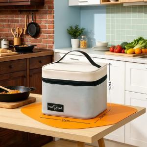 【MOHO.SG】Ice Cube Mold Large capacity press-type ice cube trayComes with a storage box suitable for family travel
