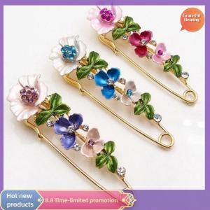 Graceful zhangxin1 Fashionday Elegant Rhinestone Pin Flower Brooch Women Simple Lapel Pin Accessories