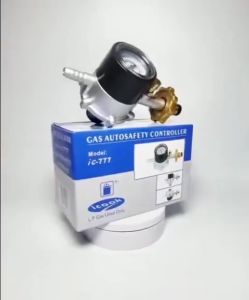 iCook IC-777 Heavy Duty LPG Regulator with Leakproof Design and Pressure Gauge for POL Valve
