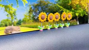 5Pcs Cute Shaking Head toy for Car Dashboard Decor Sunflower Car Center Console Rearview Mirror COD