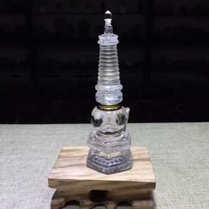 Pure natural white crystal relic tower Buddhist items feng shui ornaments home decorations. It can store crystal fragments stones and perfume! It symbolizes all beings without any constraints. Dimensions: 104mm in height 32mm in width.