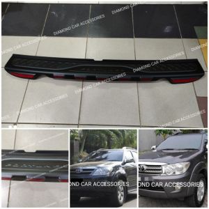 Sillplate belakang + reflektor Toyota Fortuner 2005-2011