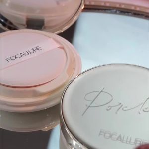 FOCALLURE Waterproof Long-Lasting Concealer Air cushion BB Cream Matte Natural Effect Soft Smooth BB Cushion Quick Touch-up Lightweight # GoldenAge Poreless