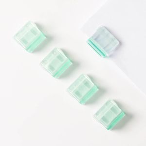 NOBLEE 20PCS Đồ dùng học tập Văn phòng phẩm Trong suốt Kẹp giữ hồ sơ Màu kẹo Sáng Tạo Kẹp Giấy chữ cái Bìa hồ sơ giấy kiểm tra Kẹp đẩy Kẹp góc