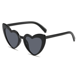 Love Heart Shaped Sunglasses for WomenVintage Cat Eye Mod Style Retro Glasses Wedding Party Accessories