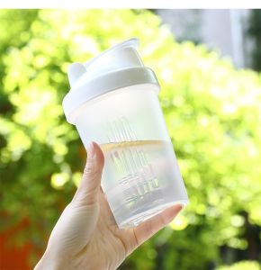 【Korean Fashion】400ML Shaker Bottles for Whey Protein Powder Mixing Bottle Fitness Gym Shaker Mug Outdoor Portable Plastic Drink Cups