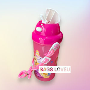 กระติกน้ำเด็ก โฟรเซ่น อเวนเจอร์ แคร์แบร์ คุโรมิ สไปเดอร์แมน มีหลอดดูด 500 ml ขนาด 7x20 cm. มีสายคล้องสำหรับถือ สินค้าลิขสิทธิ์แท้