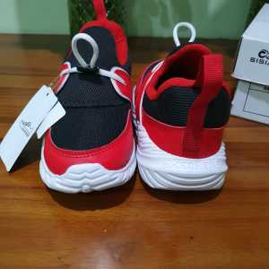SEPATU RUNNING TRAINING ANAK OLAH RAGA SNEAKERS SPORTY SEKOLAH