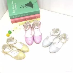 Giày Da Bé Gái Cao Gót 2023 Mùa Hè Rhinestone Nơ Trẻ Em Lớn Vừa Và Nhỏ Giày Đơn Bít Mũi Công Chúa Màu Bạc Mẫu Mới