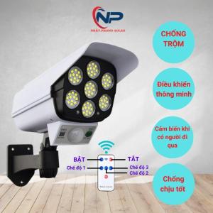 Đèn Led Năng Lượng Mặt Trời nhatphongsolar Giả Cam Chống Trộm Treo Tường 77 Mắt Led Cảm Biến Chuyển Động Điều Khiển Từ Xa Chống Nước IP65 Đèn Năng Lượng Mặt Trời quà tặng 4 nút bịt ổ cắm