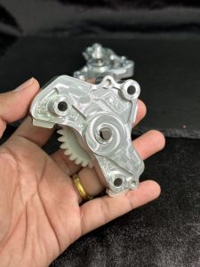 ปั๊มน้ำมันเครื่องแต่ง เวฟ125 งาน CNC แบรนด์ RG ปั๊มน้ำมันเครื่องเวฟ125 CNC by RG ดีกว่าเดิม​ แรงกว่าเดิม​ ลดปัญหาลูกติด​