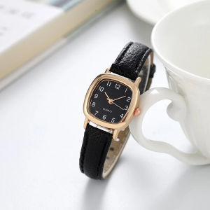 Fashionable Ladies Quartz Watch Small Dial Comfortable Leather Strap for Festival Gift
