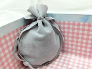 ZOEY ถุงกำมะหยี่ หูรูดก้นกลม รูปน้ำเต้าน่ารัก ใส่สำหรับใส่สร้อยคอ กำไลข้อมือ เเหวน ต่างหู เครื่องประดับ ถุงของขวัญ