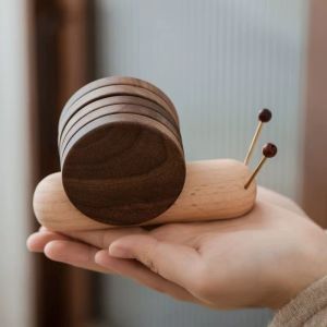 Natural Wooden Coffee Coaster Snail Creative Ornament Tea Cup Heat-Resistant Insulation Pad Home