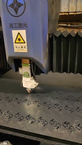 Sắt Đen kỳ nghỉ cây bóng trang trí dễ dàng cài đặt trong nhà ngoài trời theo mùa trang trí tiệc