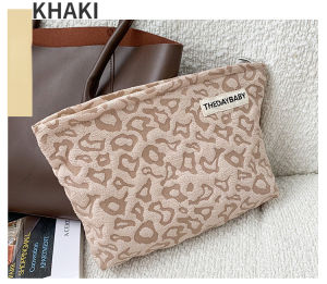 Travel Makeup Bag Stylish & Portable Large Capacity 3D Flower Design Waterproof Travel Cosmetic Bag