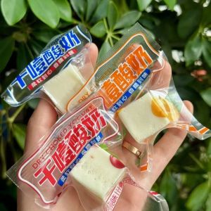 Solid dried yogurt cherry mango handmade small cubes cheese 250g 500g 干噎酸奶
