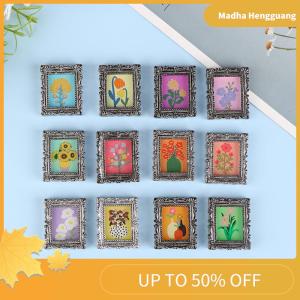 Madha 2pcs Mini Dollhouse Miniature 1:12 Frame Antique Manny Frame Oil Painting