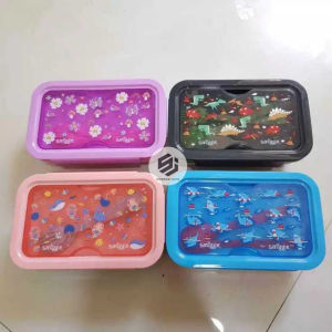 Lunch Box Anak Smiggle Karakter Kartun Baby Shark Kotak Makan Free Sendok Bebas BPA Kode 2006
