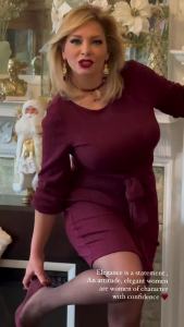 Dressystar Womens Long Sleeve Crewneck Ribbed Knit Sweater Dress Casual Elegant Midi with Tie Waist Belt for Fall/Winter