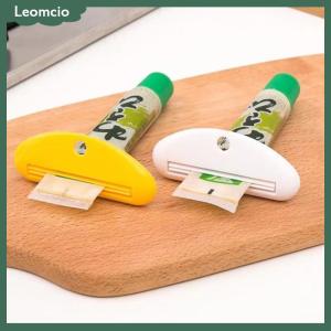 [Leomcio] ที่บีบยาสีฟันแบบหนีบท่อบีบด้วยมืออุปกรณ์ทำความสะอาดหน้าอเนกประสงค์อุปกรณ์ในห้องน้ำ