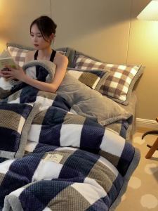 Coral Fleece Bedding Set Beanie Fleece Four-Piece Set Winter Bed Sheet Quilt Cover Flannel Milk Fleece Autumn Winter Bedding Three-Piece Set LZD