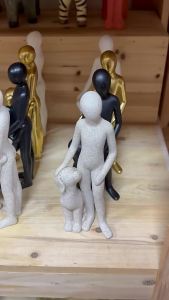 AU Human and Dog Statue Desktop Decoration Home Office Abstract OrnamentLover Gift Souvenir