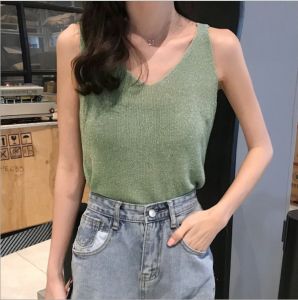 F-3269 [24Shop] เสื้อแขนกุดไหมพรหมคอวี เสื้อแขนกุด เสื้อสายเดี่ยวเซ็กซี่ เสื้อแขนกุดมีประกายวิบวับ