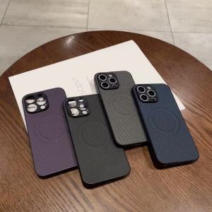 ซองศัพท์ที่เหมาะสำหรับ OPPO Reno 14 Pro 14Pro Reno14 5G Reno14 Pro 5G OPPO Reno 14F Reno 14 F Reno14 F 5G Reno14F 5G ซองศัพท์ผิวคาร์บอนไฟเบอร์หรูหรา ซองแม่เหล็กดูดไม่ติดลายนิ้วมือ ซองกันกระแทก