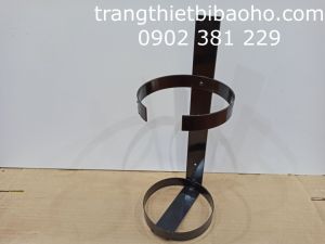 Giá treo bình chữa cháy trên tường cho loại 3kg 4kg 8kg