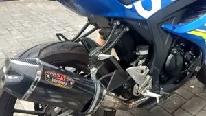 Yoshimura R77 buat motor CBR R15 Megapro Tiger Verza Bisyon Scorpio CB GSX
