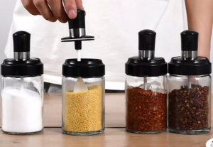 ขวดใส่เครื่องปรุง พร้อมช้อนตัก ขวดใส่เครื่องเทศ