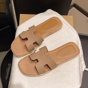 Free Shipping WomenS Summer Outdoor Slippers Korean Style Suitable For Students Versatile For Indoor And Home Wear Fashionable H-Strap Flat Sandals