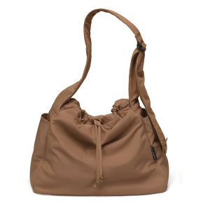 กระเป๋าสะพายข้างไนลอนสำหรับผู้หญิงความจุมากมีสไตล์ทันสมัยกระเป๋าสะพายข้างผู้หญิงเดินทางแฟชั่นใหม่อเนกประสงค์กระเป๋ากันน้ำสไตล์เรียบง่าย