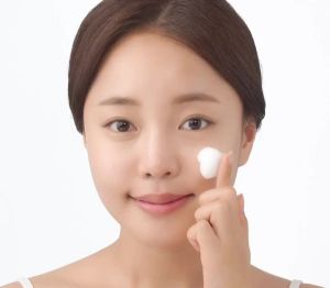 [Reday stock]Cell Fusion C Tre.AC  Daily Care Foaming Cleanser  Gentle Foaming Cleanser  Suitable for acne-prone skin  Salicylic acid helps clear acne 3.38  Fluid Ounce