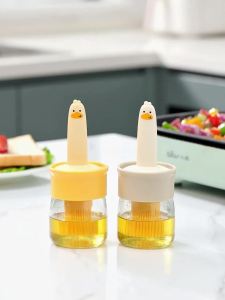 Oil brush with bottle high-temperature resistant integrated glass oil bottle household silicone brush barbecue special brush kitchen pancake making tool