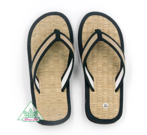 Dép khách sạn Hương Quế DKS-09 làm từ lụa tơ tằm vải cotton lớp đế cao su xốp cho đôi chân thơm mát và khô thoáng