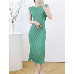 L268 Pleated WomenS Sleeveless Dress Unique Wave Texture Lazy Loose Fit One Size (45-75kg)